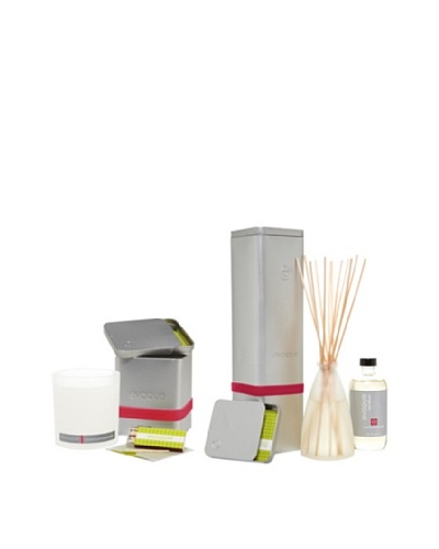 Evoque Currant and Pomegranate Soy Paraffin Candle and Diffuser Kit