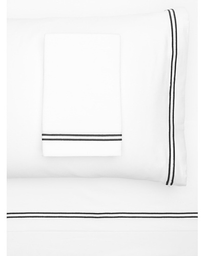 Garnier-Thiebaut Nice Hotel Style Sheet Set